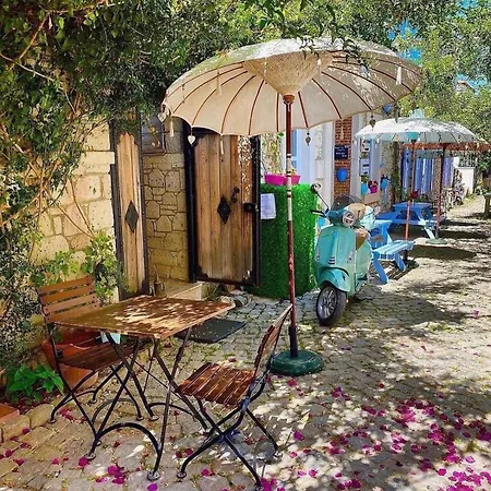 Sosyete Butik Ξενοδοχείο Αλακάτι